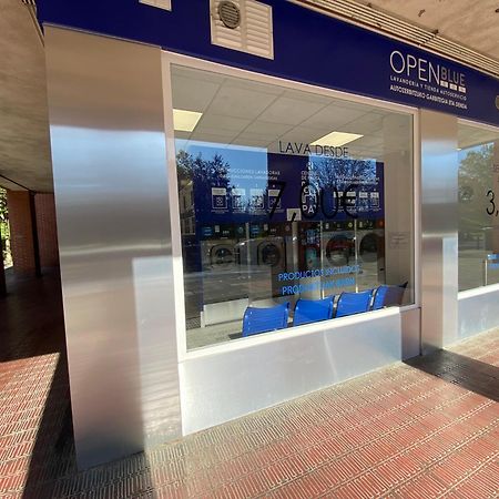 Piso Deluxe Centro Cerca Del Bec Barakaldo Exterior foto